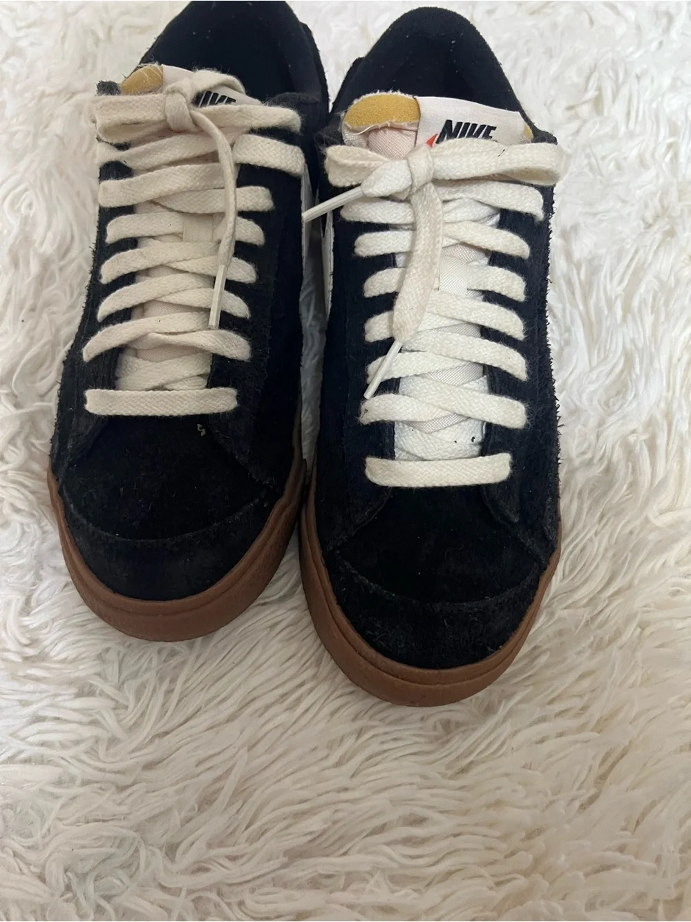 Nike low top